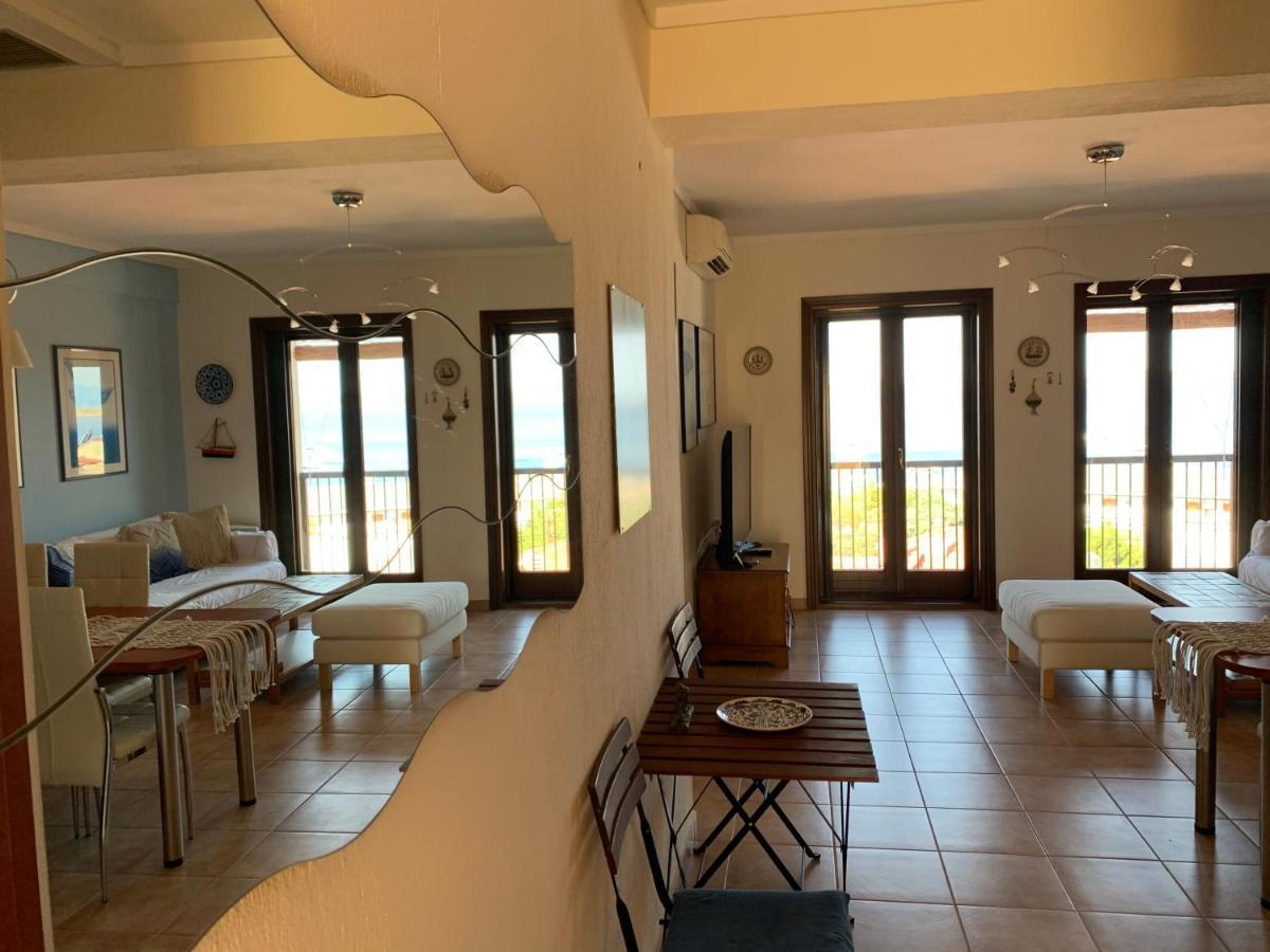 Yulia Guest House Ouranoupoli Extérieur photo