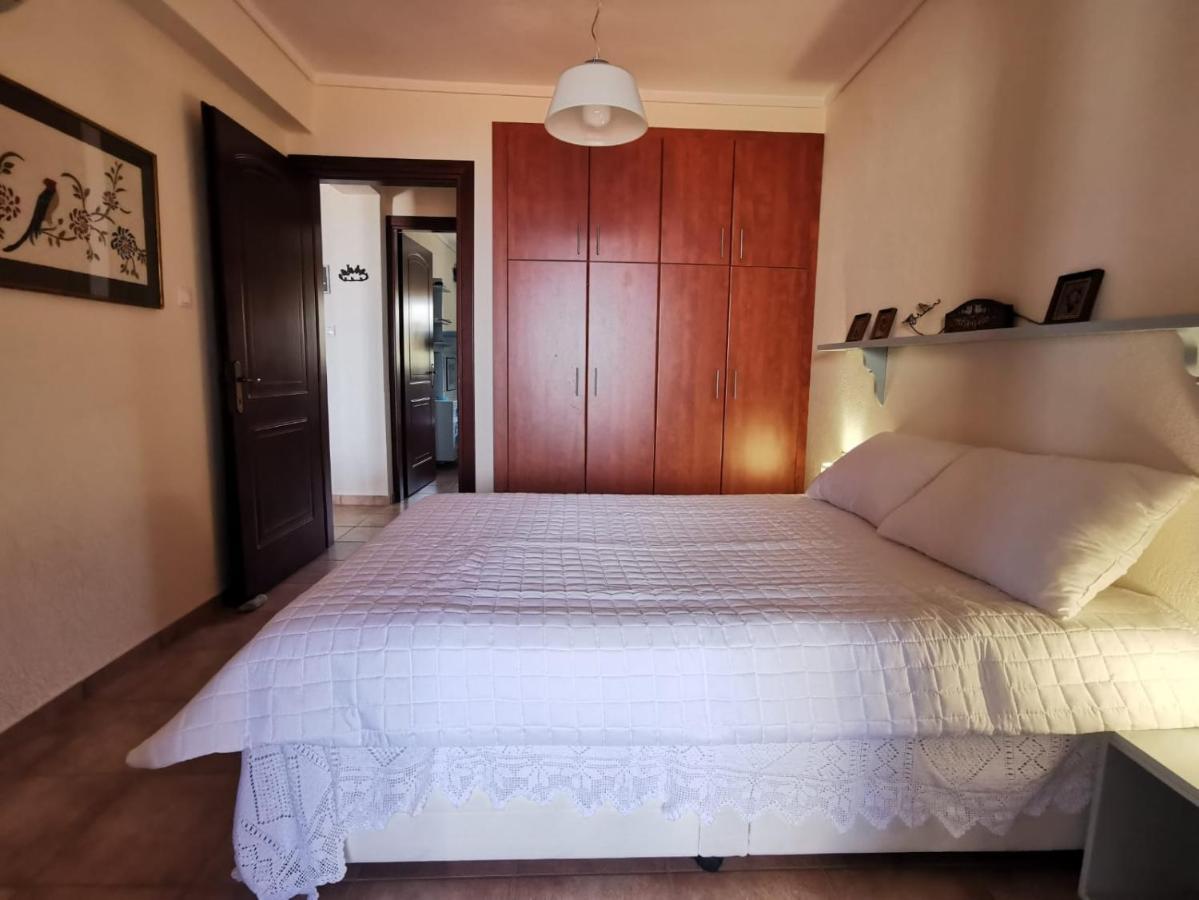 Yulia Guest House Ouranoupoli Extérieur photo