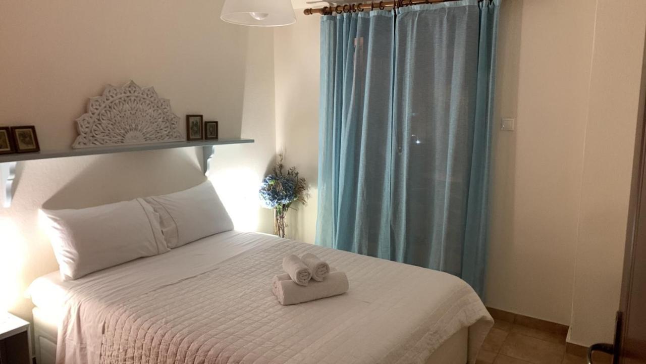 Yulia Guest House Ouranoupoli Extérieur photo